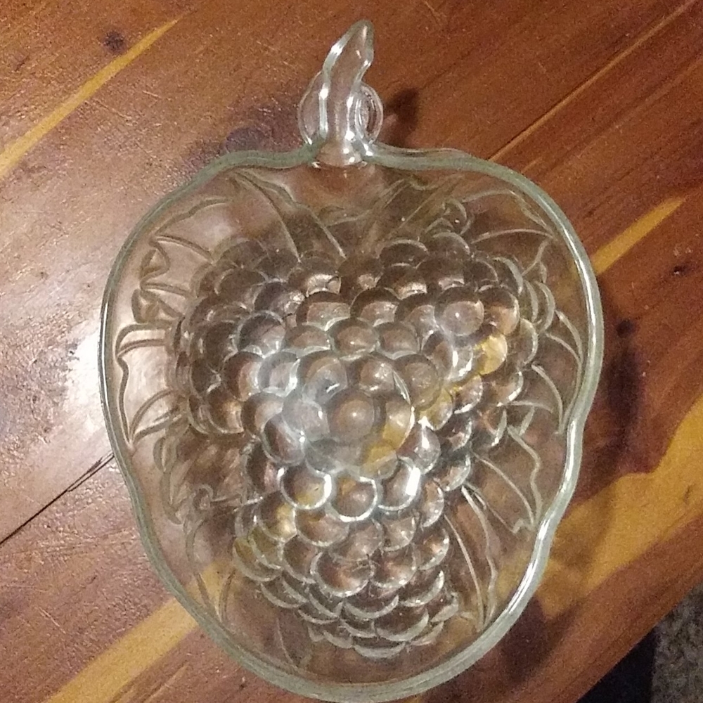 Vintage glass grape bowl